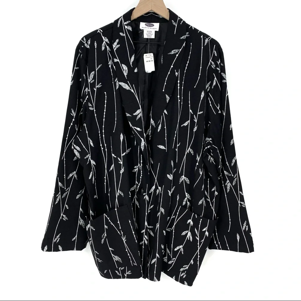 Modern Woman Black Blazer 22W 24W Leaf Print Button‎ Front Minimalist Vtg 90s